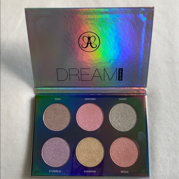 Anastasia Beverly Hills Highlighter Palette - Picture 4 of 9